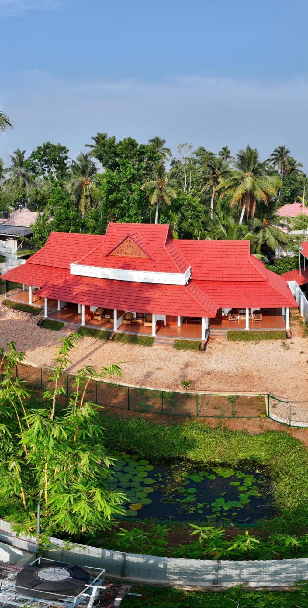فندق The Royal Island Mundrothuruth المظهر الخارجي الصورة